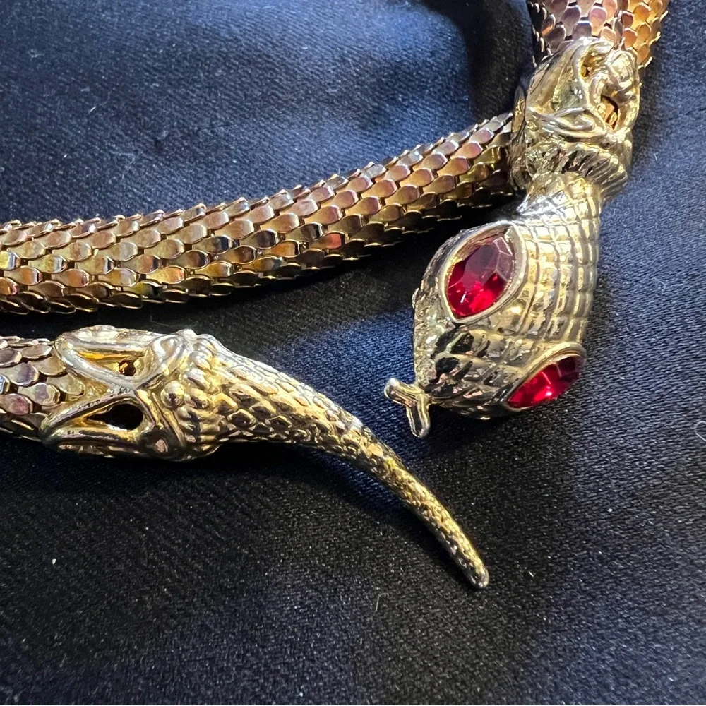 Vintage bronze mesh snake necklace belt - Picture 10 of 11